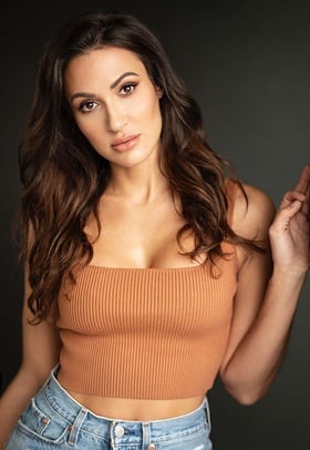 Sitara Hewitt Wiki